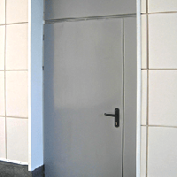 Полутаропольная дверь с фрамугой